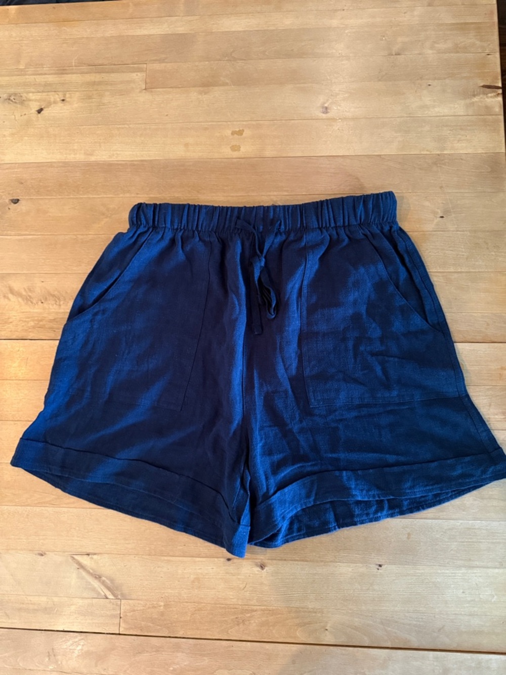 Navy Blue Drawstring Lounge Shorts in Cotton & Linen Blend. Pockets. Size M. NEW
